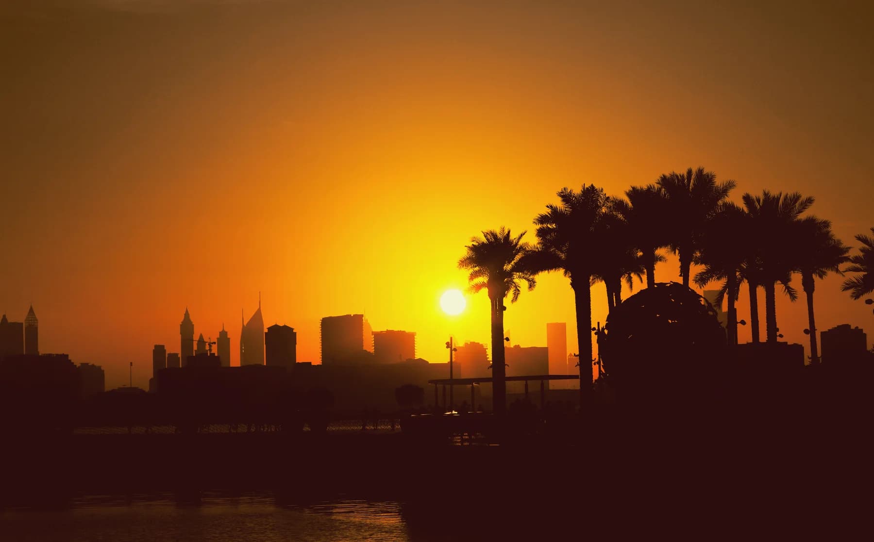 La skyline de Dubaï vue depuis Dubai Creek Harbour — photographie du 18 janvier 2024.