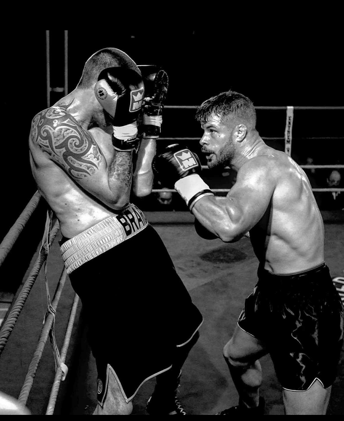 Combat de boxe — archives personnelles de Dimitri Gourier